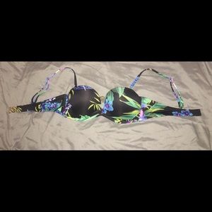 Victoria’s Secret push up padded bikini top 32B